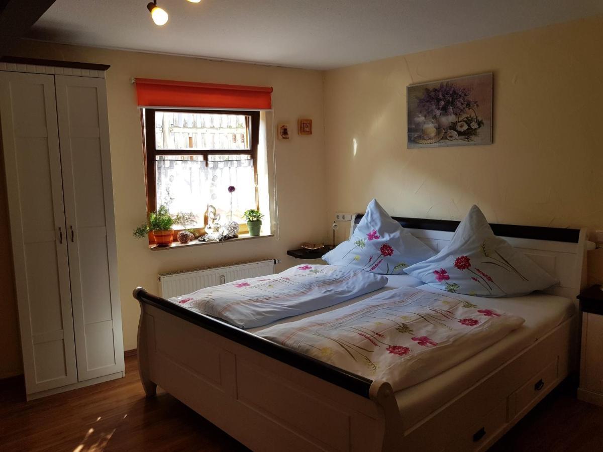 Zum Burgtoerle Hotel วัลล์เดือร์น ภายนอก รูปภาพ